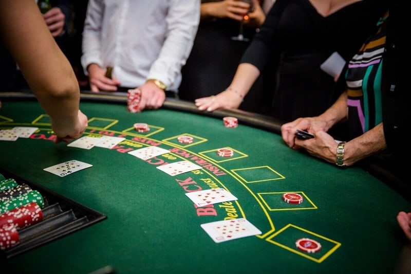 Tham gia chơi casino trực tuyến để nhận thưởng lớn